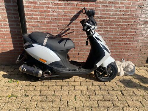 Zip 80cc 4 takt, Fietsen en Brommers, Scooters | Piaggio, Gebruikt, Zip, Ophalen