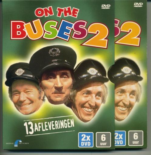 On The Buses 2 6 uur 2 DVD’s 13 afleveringen 1970-2006 ZGAN, Cd's en Dvd's, Dvd's | Tv en Series, Zo goed als nieuw, Komedie, Alle leeftijden