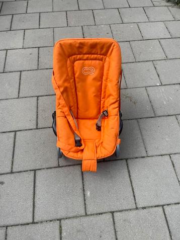 Oranje wipper beschikbaar voor biedingen