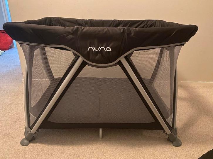 Nuna campingbed, Kinderen en Baby's, Babywiegjes en Ledikanten, Zo goed als nieuw, Ledikant, Ophalen
