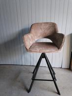 Nieuwe barstoel, 1 kruk, Ophalen, Nieuw, 60 tot 90 cm