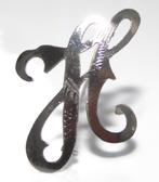 Schitterende Elegante Zilveren Letter H Broche, Gebruikt, Minder dan 4 cm, Ophalen of Verzenden, Zilver