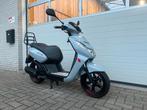 Nieuwstaat Peugeot Kisbee R Nardo Grey bromscooter. Rekje!, Fietsen en Brommers, Scooters | Peugeot, Ophalen, Overige modellen