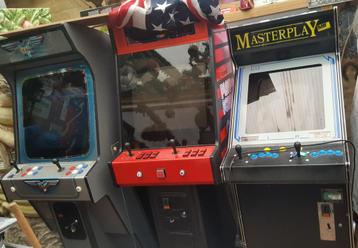 Arcade/Videokasten  beschikbaar voor biedingen