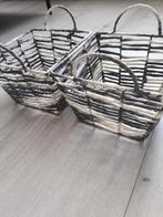 Twee vierkante rieten manden, Mand, Vierkant, Ophalen of Verzenden, Zo goed als nieuw