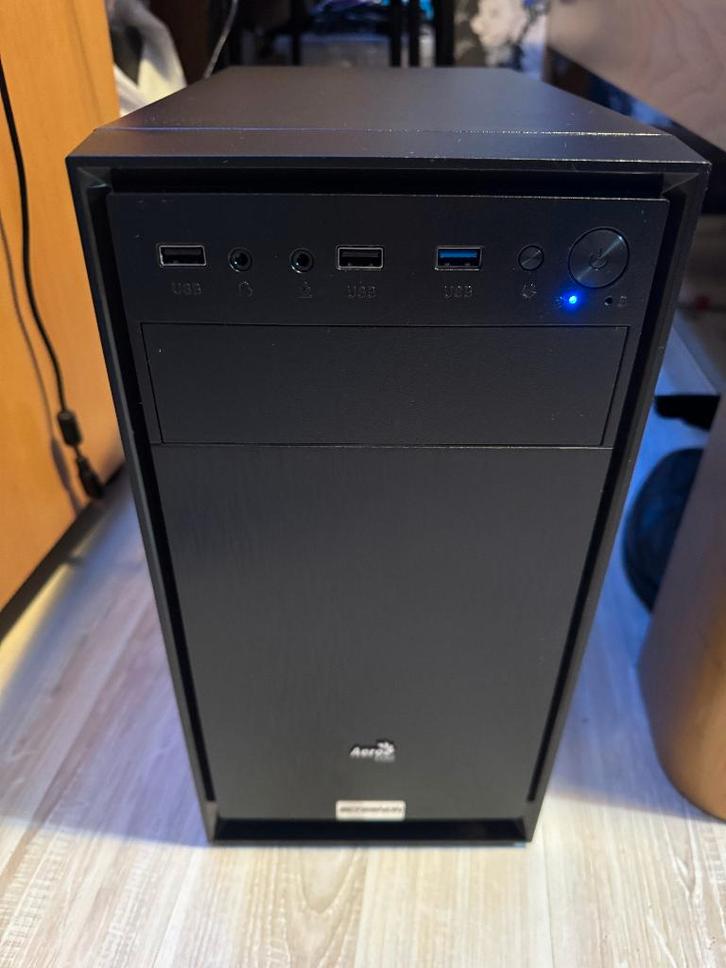 Game PC Intel Core i7 / 4.00 GHz / 32GB / 1000GB SSD Win11, Computers en Software, Desktop Pc's, Zo goed als nieuw, 4 Ghz of meer
