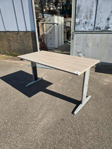 Bureau's 160x80 