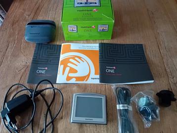 TOMTOM one navigatie  beschikbaar voor biedingen