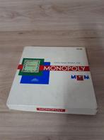 Monopoly vierkante editie - s3688, Hobby en Vrije tijd, Gezelschapsspellen | Bordspellen, Ophalen of Verzenden, Zo goed als nieuw