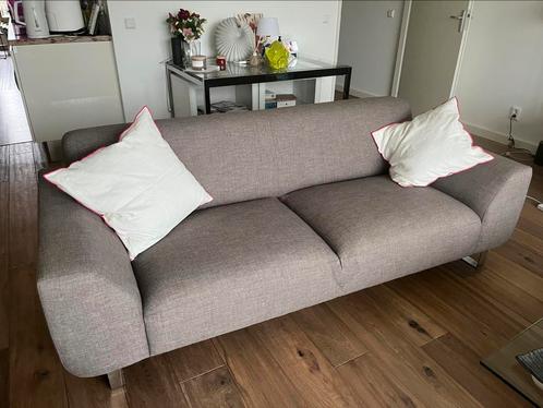 DFS Hardly sofa in grey, Huis en Inrichting, Banken | Bankstellen, Zo goed als nieuw, Ophalen