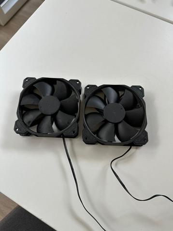 Corsair 120mm fans 2 stuks zwart beschikbaar voor biedingen