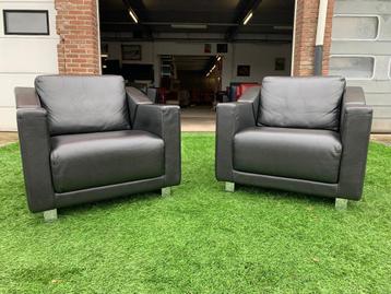 Twee fauteuils Rolf Benz 350 zwart leer design stoelen zetel beschikbaar voor biedingen