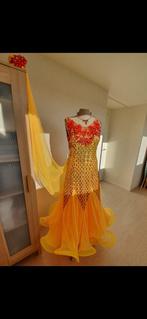 Prachtige Ballroom Jurk - Geel/Oranje/rood, Kleding | Dames, Gelegenheidskleding, Maat 38/40 (M), Galajurk, Geel, Ophalen of Verzenden