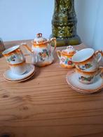 Antiek Servies met Bloemenmotief, Antiek en Kunst, Antiek | Servies compleet, Ophalen