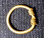 Klein gouden Viking ringetje / amulet, 9e-11e eeuw, Antiek en Kunst, Ophalen of Verzenden
