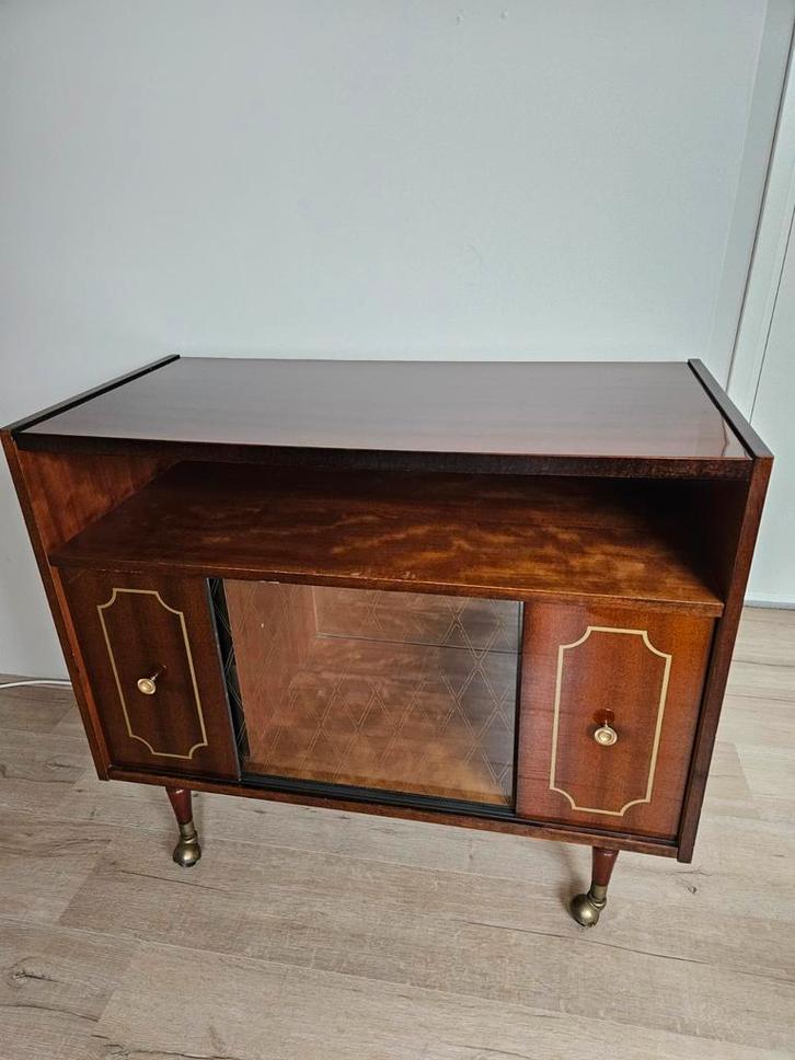 Antiek Notenhouten Dressoir, Huis en Inrichting, Kasten | Dressoirs, Gebruikt, 100 tot 150 cm, 25 tot 50 cm, Met lade(s), Met deur(en)