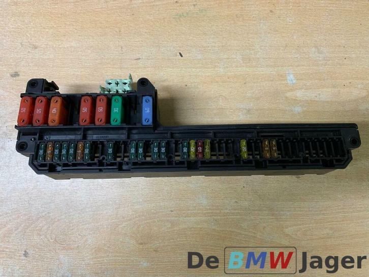Zekeringkast BMW 5-serie E60 E61 61146957330, Auto-onderdelen, Elektronica en Kabels, BMW, Gebruikt, Ophalen of Verzenden