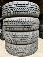 4st Continental 215-65-17 winterbanden, Auto-onderdelen, Banden en Velgen, Banden en Velgen, 17 inch, Personenwagen, Gebruikt