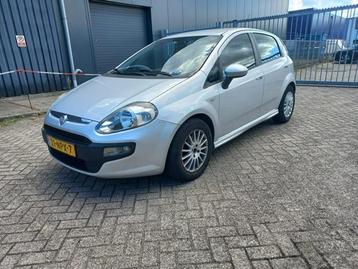 Fiat Punto Evo 1.3 M-Jet Dynamic airco cruis elk ramen 5 drs beschikbaar voor biedingen