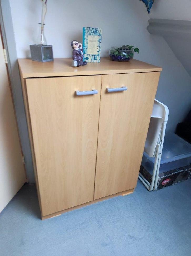 Linnenkast 2 deurs met planken, Huis en Inrichting, Kasten | Kledingkasten, Gebruikt, 100 tot 150 cm, 50 tot 100 cm, 25 tot 50 cm