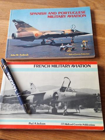 	French  portuguese spanish  Military Aviation 2 stuks beschikbaar voor biedingen