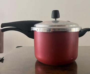 Pressure cooker - Tramontina 4,5L beschikbaar voor biedingen
