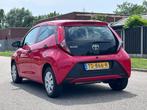 Toyota Aygo 1.0 VVT-i x-fun 1e Eigenaar*5DR*Cruise*Airco*NAP, Voorwielaandrijving, Gebruikt, Euro 6, Start-stop-systeem