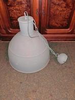grote industriële hanglamp beton look, Ophalen, 50 tot 75 cm, Zo goed als nieuw, Metaal