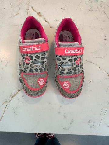Brabo - meisjes hockey schoenen maat 33 beschikbaar voor biedingen