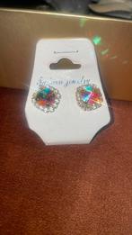 Earrings (new) for sale, Ophalen, Overige materialen, Nieuw, Knopjes of Stekers
