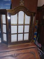 Mooie hang vitrine kastje donker eiken prijs € 25.00, Ophalen of Verzenden, 25 tot 50 cm, 50 tot 100 cm, Minder dan 100 cm