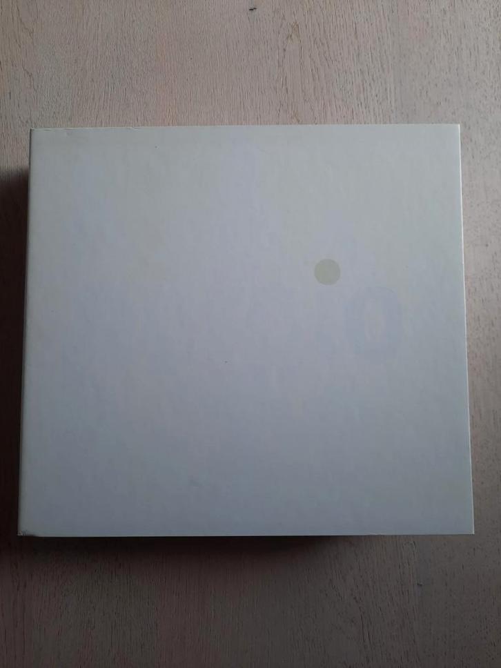 SERGIO de witte box - Sergio Herman, Boeken, Kookboeken, Zo goed als nieuw, Ophalen of Verzenden