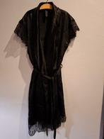 Zwarte satijnen kimono met Kant - Hunkemöller Boutique mt S, Kleding | Dames, Ondergoed en Lingerie, Hunkemöller, Ophalen of Verzenden