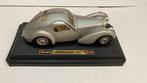 Bburago Bugatti Atlantic (1936) Modelauto, Hobby en Vrije tijd, Modelauto's | 1:18, Ophalen, Zo goed als nieuw, Auto, Bburago