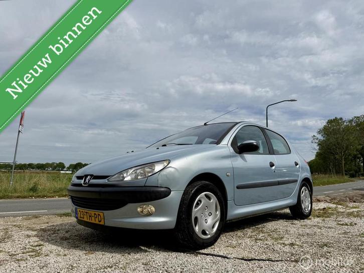 Peugeot 206 1.6-16V Gentry Premium, Airco, 142.000 km NAP, Auto's, Peugeot, Bedrijf, Te koop, ABS, Airbags, Airconditioning, Alarm