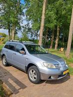 Mitsubishi Outlander 2.0 MPI 2WD 2005 Grijs, Auto's, Mitsubishi, Voorwielaandrijving, 136 pk, 4 cilinders, 1415 kg