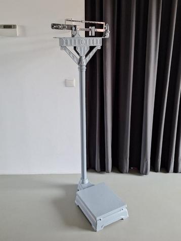 vintage antieke Seca personenweegschaal artdeco grijs chroom beschikbaar voor biedingen