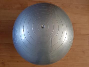 Grijze yogabal 55cm beschikbaar voor biedingen