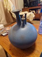 Keramiek Jo Ottenheim Schinveld - Bijzondere Vaas, Blauw, Aardewerk of Porselein, Ophalen of Verzenden, Zo goed als nieuw