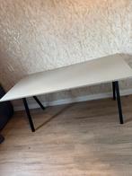 Mooi groot bureau van IKEA - netjes en stevig, Ophalen, Nieuw, Bureau