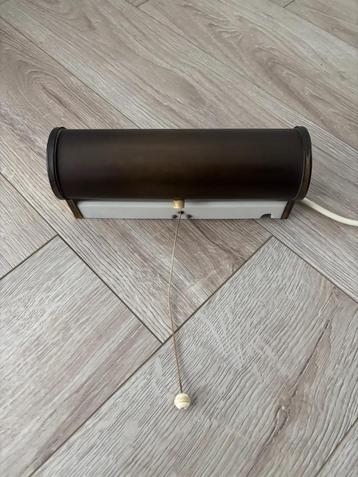 Vintage wandlampje / schemerlampje / bedlampje van koper. beschikbaar voor biedingen