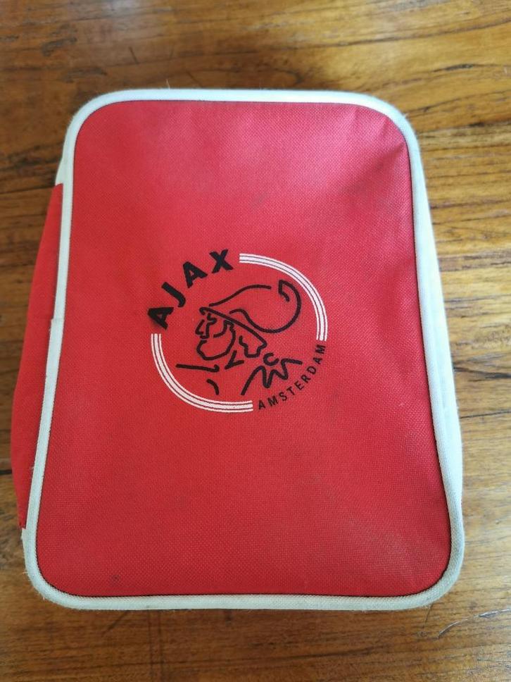 Ajax Toilettas., Sieraden, Tassen en Uiterlijk, Toilettassen, Zo goed als nieuw, Jongen of Meisje, Rood, Ophalen of Verzenden