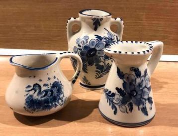 Setje 3x) Delfts blauwe potjes (gebruikssporen) beschikbaar voor biedingen