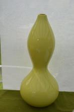 Grote nieuwe organische vaas kleur lemon 60 cm hoog Ø 5cm, Steen, Overige kleuren, 50 tot 75 cm, Ophalen of Verzenden