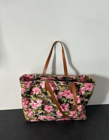 Golden Goose Hibiscus camouflage shopper NP 479,00 beschikbaar voor biedingen