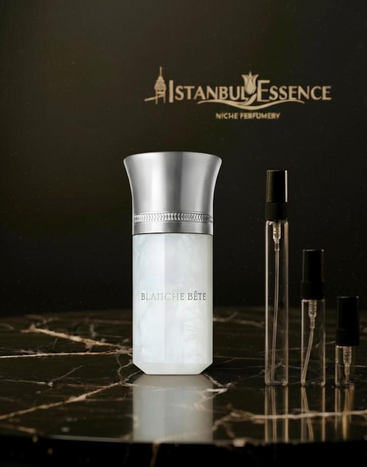 Les Liquides Imaginaires blanche bete sample, Sieraden, Tassen en Uiterlijk, Uiterlijk | Parfum, Zo goed als nieuw, Ophalen of Verzenden
