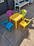 Kinderstoelen en tafeltje, Ophalen of Verzenden, Zo goed als nieuw
