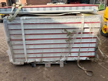Sandwichpanelen rockwoolpanelen rockwool isolatie beschikbaar voor biedingen
