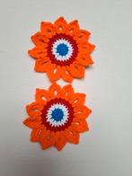 Crochet: 2x Kingsday flowers, Hobby en Vrije tijd, Breien en Haken, Ophalen of Verzenden, Zo goed als nieuw