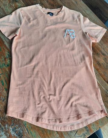 Ab shirt Mt, M beschikbaar voor biedingen